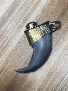 羆 熊の爪 お守り 7cm - メルカリ