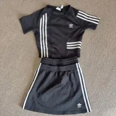 adidas セットアップ トップス ミニスカートのサムネイル