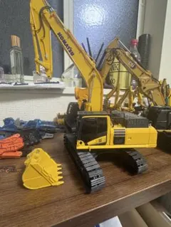 1/50 コマツ PC450-6 カスタム EX8CPZEU4AAiPi-.jpg