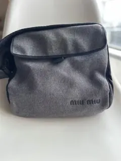 Miu Miu ショルダーバッグのサムネイル