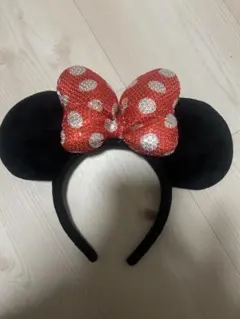 ミニーマウス カチューシャ ディズニー スパンコール