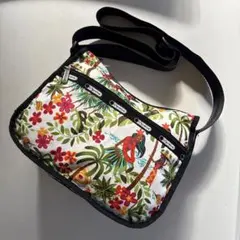 ★【レスポートサック】　ショルダーバッグ　ハワイ限定　【ワヒネフラ柄】