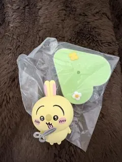 ちいかわ　うさぎだらけフィギュア　ハサミ