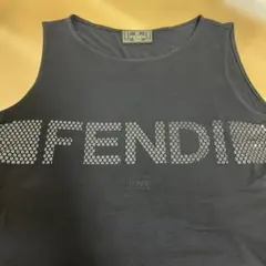 美品　FENDI フェンディ　ノースリーブ　カットソー ブラックトップス　ロゴのサムネイル