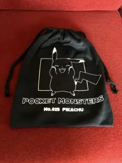 ピカチュウ　PIKACHU ポケモン 巾着袋　ポリエステル　黒