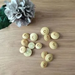 ❤Vintage❤イエロー色 プラスチックボタン 14個セット マット色　レトロ