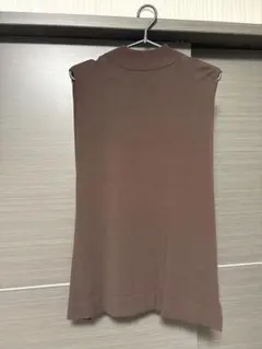 Mila Owen ショルダータックノースリーブニットのサムネイル