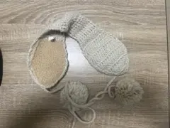 イヤーマフ　ベージュ ポンポン付き耳あて