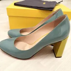 FENDI バイカラー　パンプス　サイズ37のサムネイル