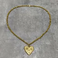 ハートのデザインネックレス