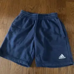 adidas ネイビー ハーフパンツ 150