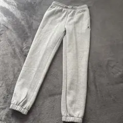 JORDAN、キッズスウェットパンツ