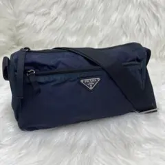 PRADA プラダ　ナイロン ショルダーバッグ　三角プレート　白タグあり