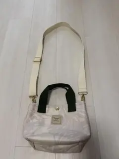 ジャングリア沖縄　ショルダーバッグ