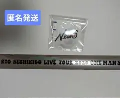 A happy "NEWS" year 2004 缶バッジ⑥ 1点＋銀テ