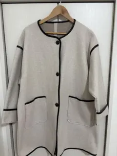 ベージュ ロングコート Mサイズのサムネイル