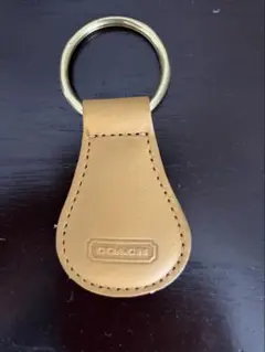 COACH キーホルダー レザー ベージュのサムネイル