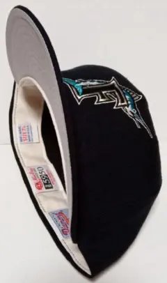 未使用 マーリンズ プロモデル米国製 90's キャップ MLB