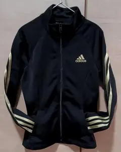 【美品】 adidas アディダス　子供 キッズ ジャージ 140 アウター 冬