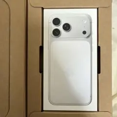 本日配送・新品・未開封】iPhone17ProMax 256GB シルバー - メルカリ