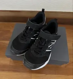 ニューバランス YU650 20.5cm ブラック フレッシュフォーム キッズ