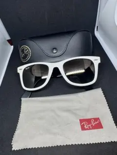 希少・廃盤Ray-Ban ウェイファーラーRB2140 956 白×黒 ケース付