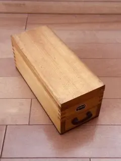 Item thumbnail for item cab5bcd5-9105-436d-9b32-61979ee7b61c