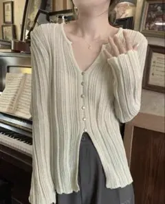 リブ編みVネックサマーニット