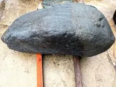 青平石　247キロ　庭石　鑑賞石　石　飛び石　沓脱石　台石　平石　庭 青平石 247キロ 庭石 鑑賞石 石 飛び石 沓脱石 台石 平石 庭 - メルカリ