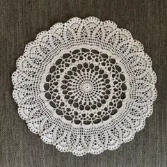 ハンドメイド レース編み ドイリー