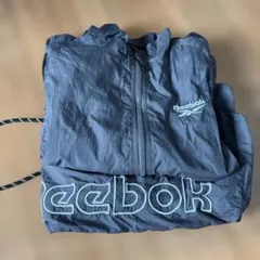 ウィンドブレーカー　上下　150cm