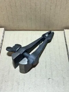 A bunch of stuffピンバッヂ＆Viper Roomリストバンド新品 - メルカリ