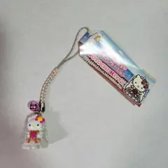 ご当地キティ　山梨　ぶどう　ワインボトル ご当地キティ 山梨限定 ワインボトル（ぶどう） - メルカリ