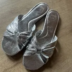 ZARA シルバー　サンダル　37