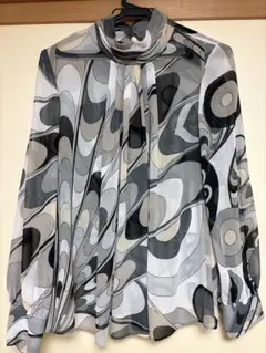 【美品】ラピーヌ Pierre cardin 長袖ブラウス 11のサムネイル