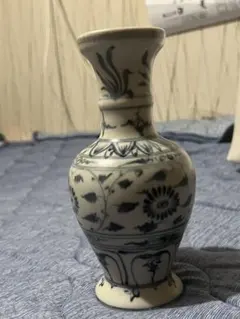 染付 四角 花瓶 一輪挿し 骨董陶器 - メルカリ