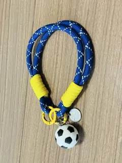 niko and... サッカーボール付きストラップ