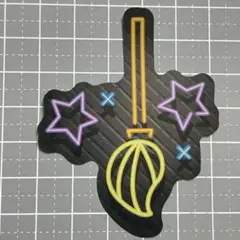 【TTT-24】防水ステッカー ネオン ネオンカラー ほうき カラフル 掃除