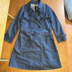 YANUK ダークブルー トレンチコートのサムネイル