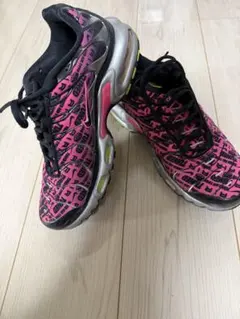 Nike AIRMAXスニーカー ピンク/ブラック