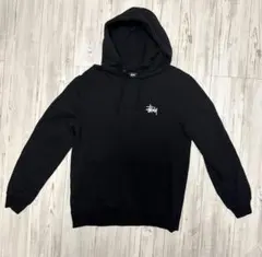 Stussy 黒パーカー ホワイトロゴ M