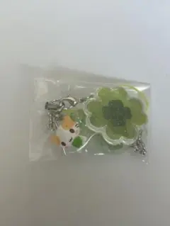 サンリオシークレットクローバーストラップ『マシュマロみたいなふわふわにゃんこ』