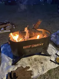 グリップスワニー GSA69 Fire Pit Iron 焚き火台　おまけ付きのサムネイル
