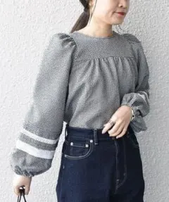 極美品✨定価１.３万❤️　洗える　レースボリュームスリーブドライタッチブラウス◆のサムネイル