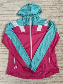 NIKE ナイロンジャケット