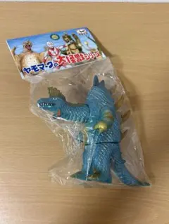 ヤモマーク ブラックピジョン ソフビ 青赤グラデーション - メルカリ