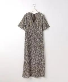 エメルリファインズ EM フロントギャザー プリントワンピース