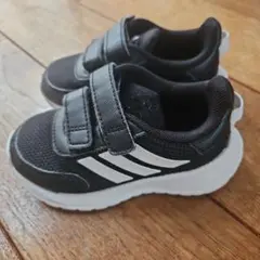【美品】adidas ブラックスニーカーSize14