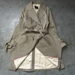 極美品 TOCCA トッカ トレンチコート ベージュ ドット裏地 ベルト ダブルのサムネイル