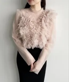 COCODEAL/アシメフリルチュールブラウス ピンクベージュ セットアップのサムネイル